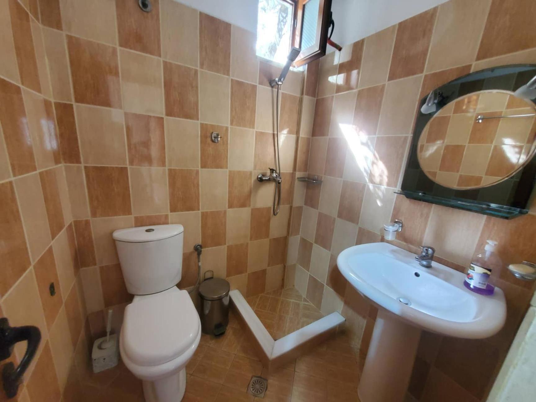 Guest House Sandri Саранда Экстерьер фото